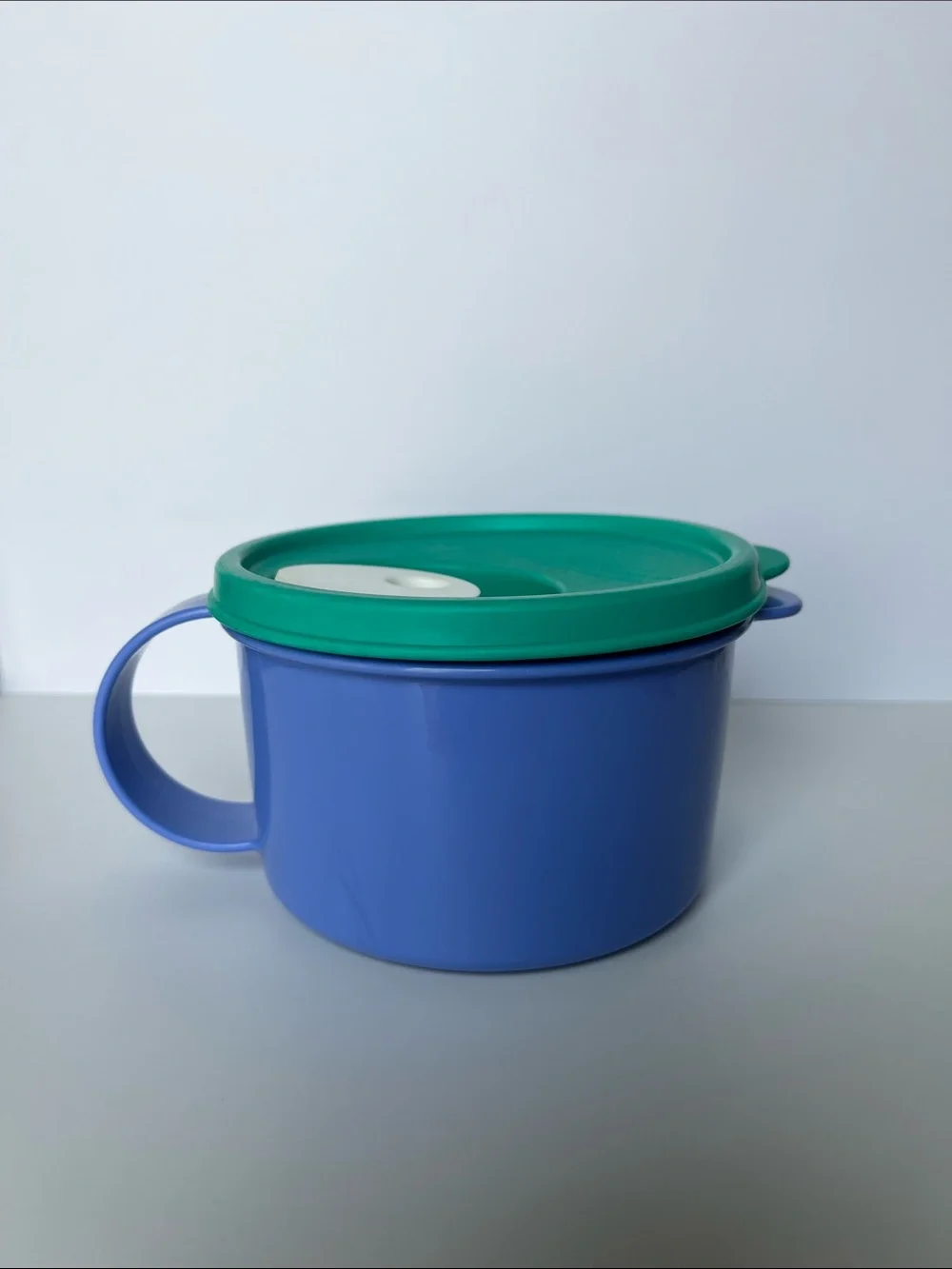Tupperware Blue Cup with Green Lid and Handle